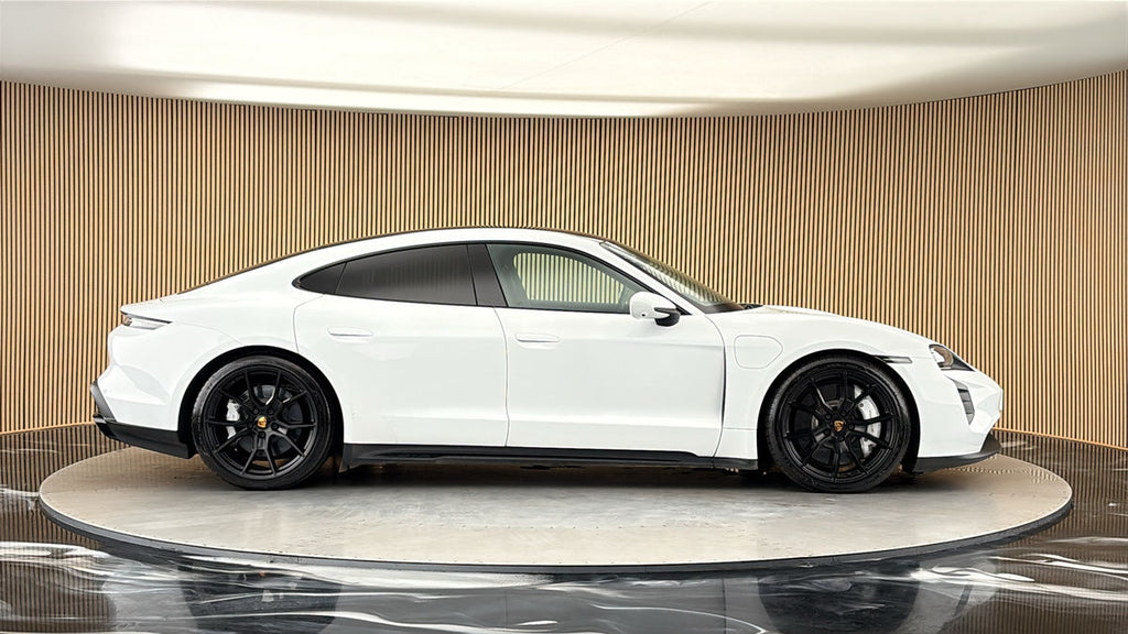 2023 Porsche Taycan Performance Plus 93.4kWh GTS Saloon