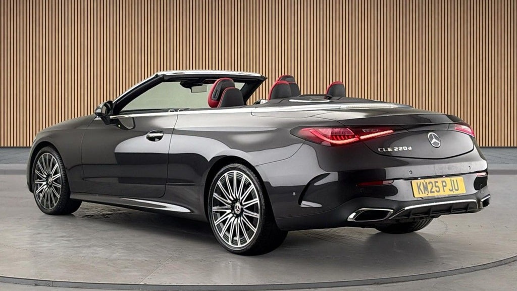 2025 Mercedes-Benz CLE 2.0 CLE220d MHEV AMG Line (Premium Plus) Cabriolet