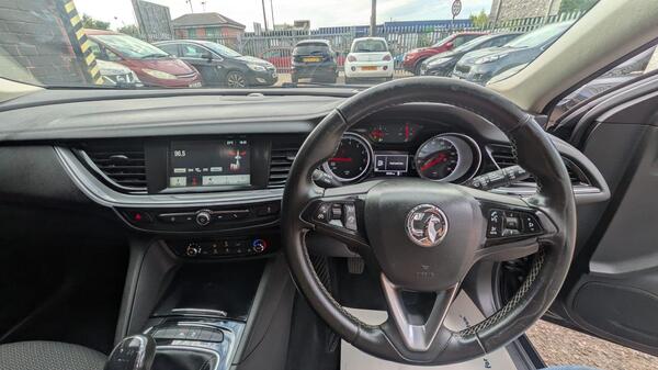 2018 Vauxhall Insignia 1.5i Turbo ecoTEC Design Grand Sport (s/s) 5dr