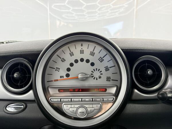 2009 MINI Hatch