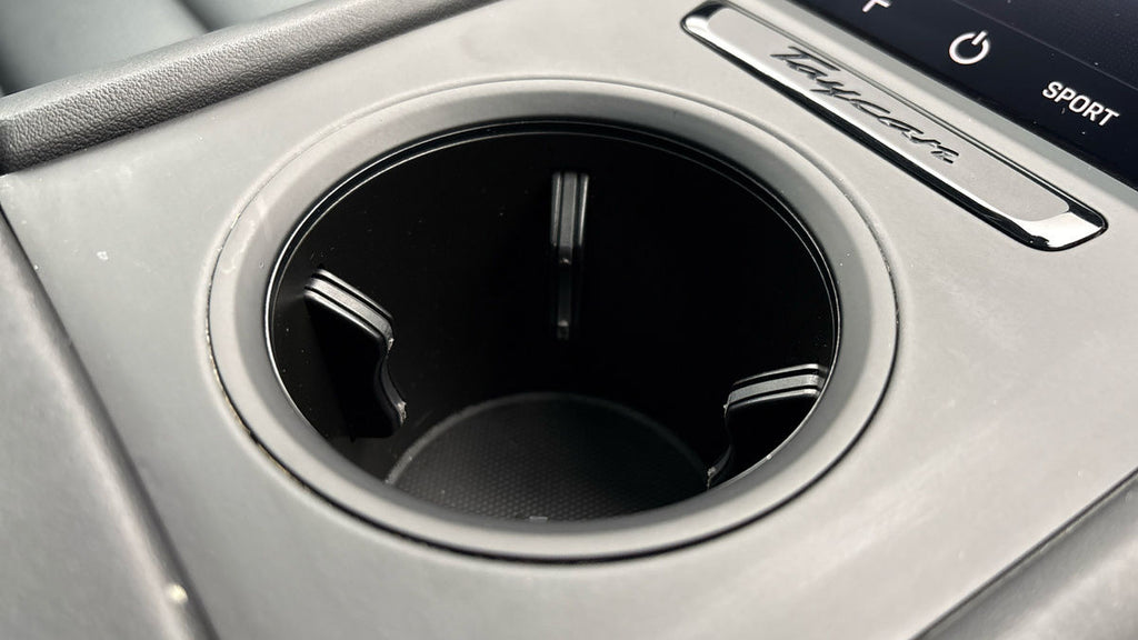 2023 Porsche Taycan Performance Plus 93.4kWh 4S Saloon
