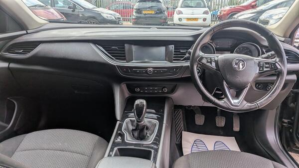 2018 Vauxhall Insignia 1.5i Turbo ecoTEC Design Grand Sport (s/s) 5dr