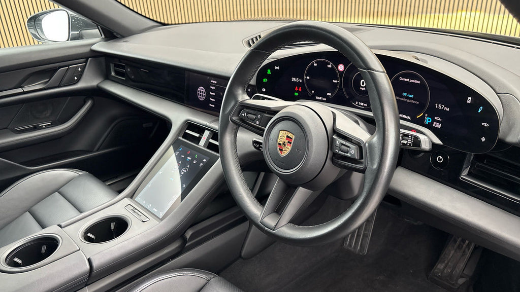 2023 Porsche Taycan Performance Plus 93.4kWh 4S Saloon