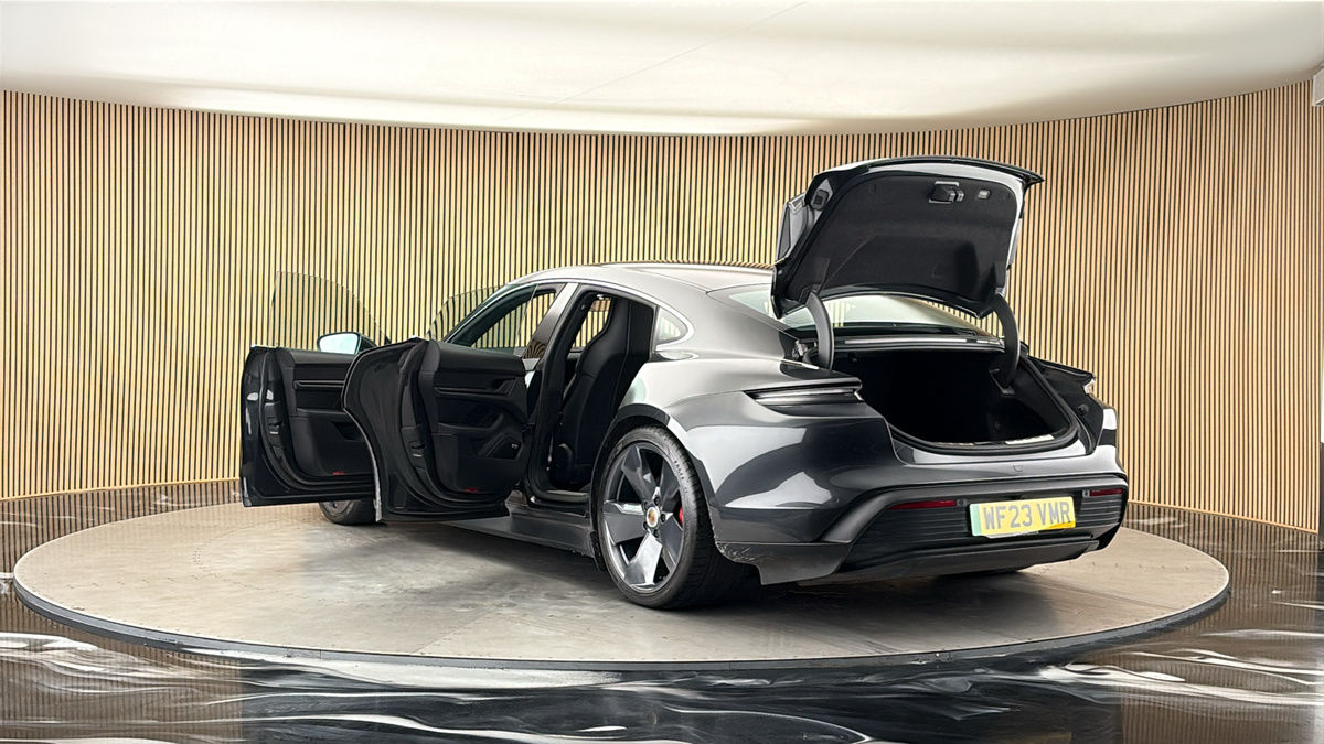 2023 Porsche Taycan Performance Plus 93.4kWh 4S Saloon