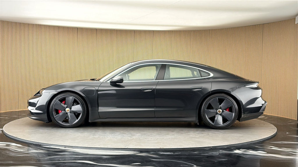 2023 Porsche Taycan Performance Plus 93.4kWh 4S Saloon