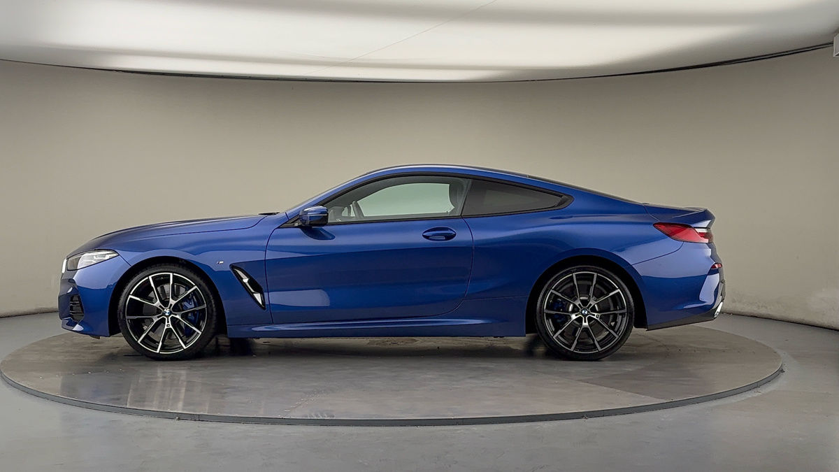 2024 BMW 8 Series 840i M Sport Coupe