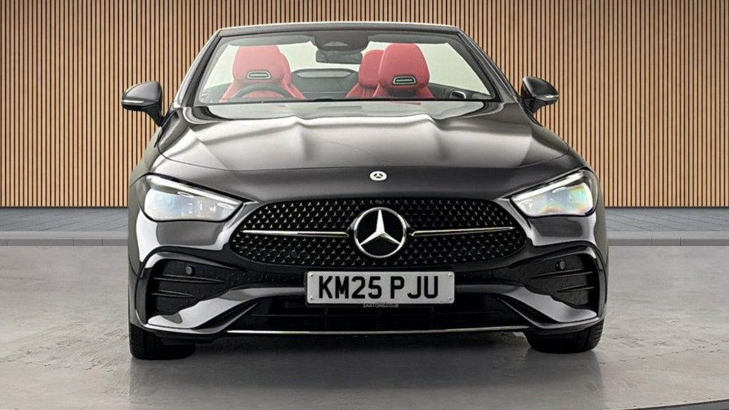 2025 Mercedes-Benz CLE 2.0 CLE220d MHEV AMG Line (Premium Plus) Cabriolet