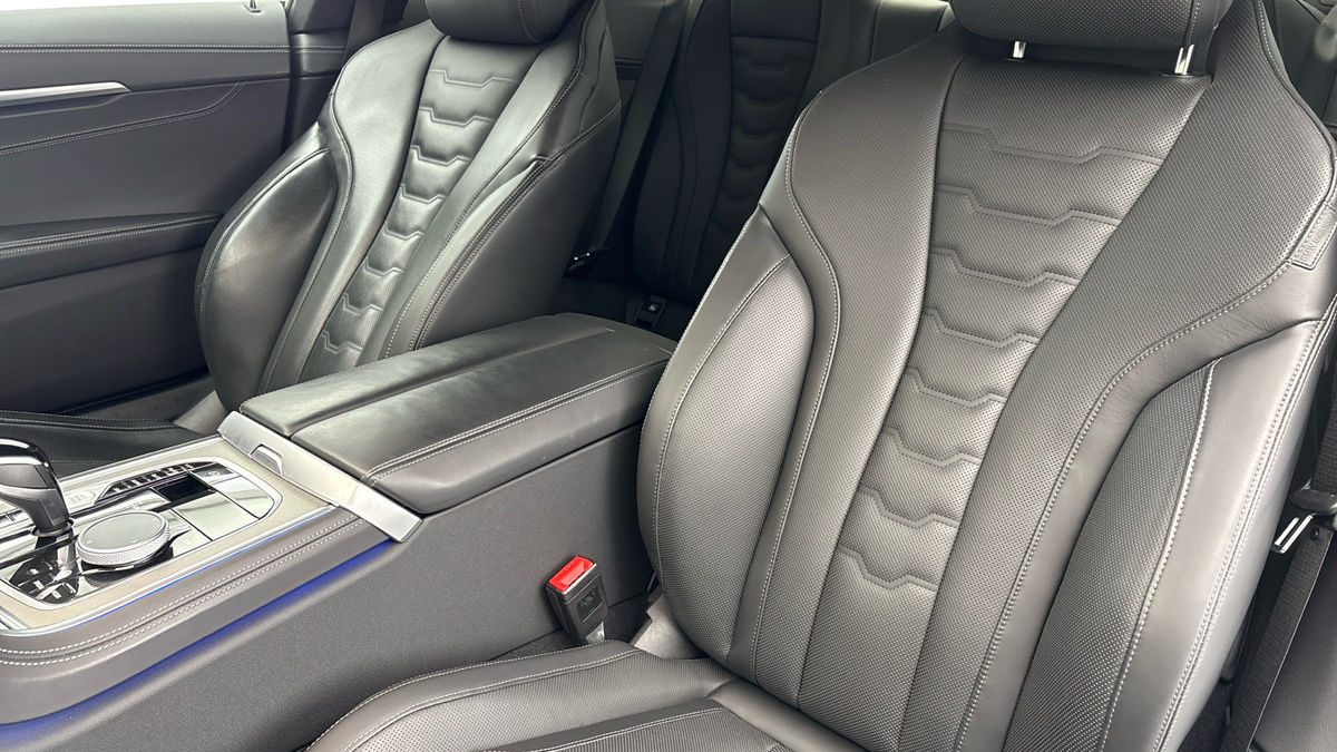 2024 BMW 8 Series 840i M Sport Coupe