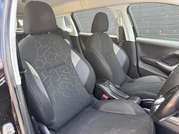 2017 Peugeot 2008 1.2 PureTech Active (Euro 6) 5dr