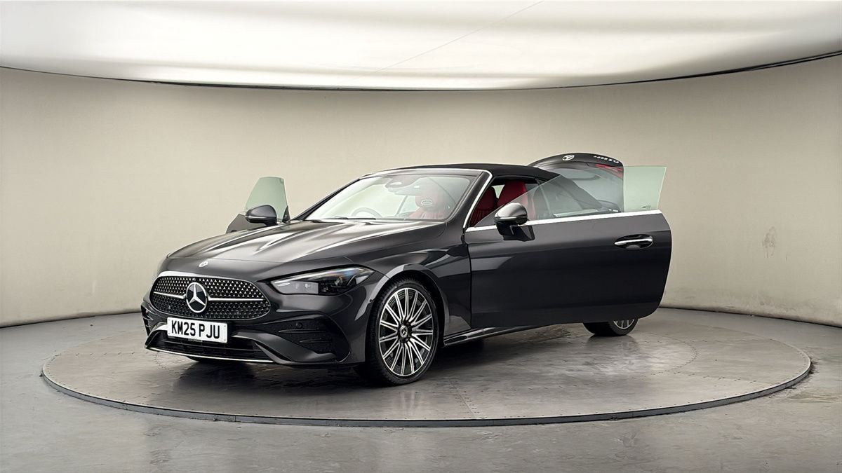 2025 Mercedes-Benz CLE 2.0 CLE220d MHEV AMG Line (Premium Plus) Cabriolet