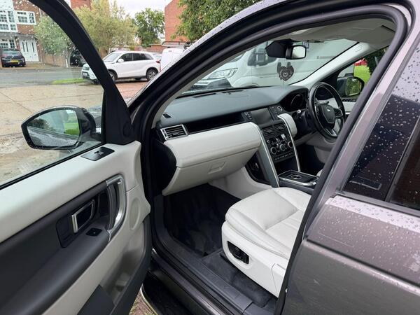 2015 Land Rover Discovery Sport HSE Auto