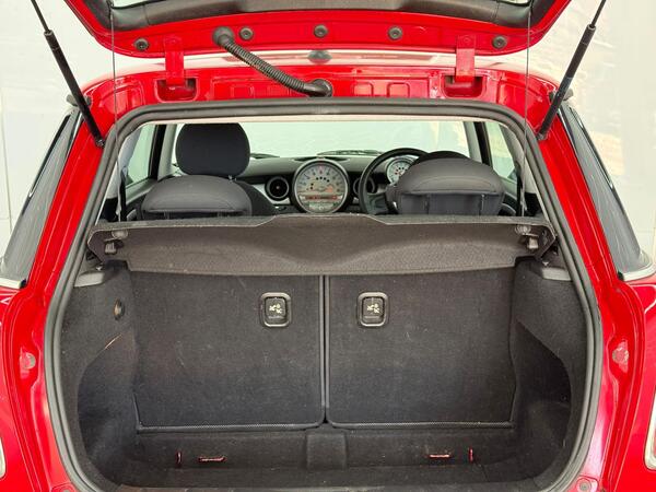 2009 MINI Hatch