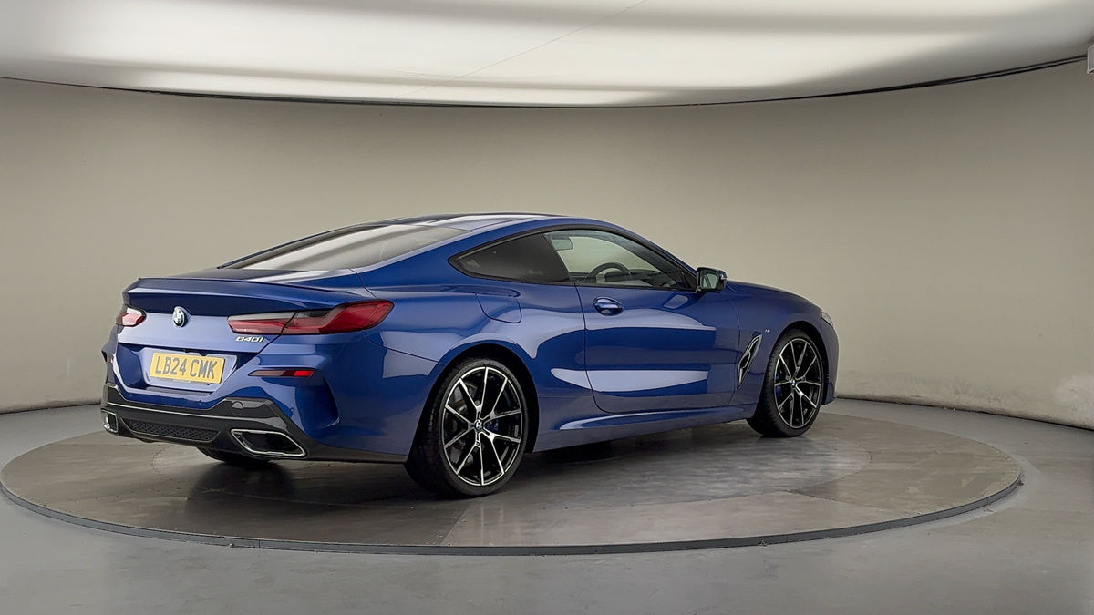 2024 BMW 8 Series 840i M Sport Coupe